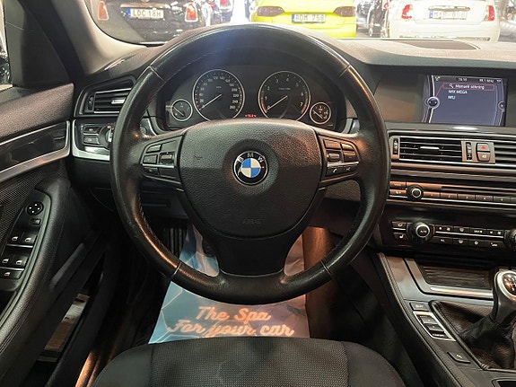 BMW 528 9 of 18