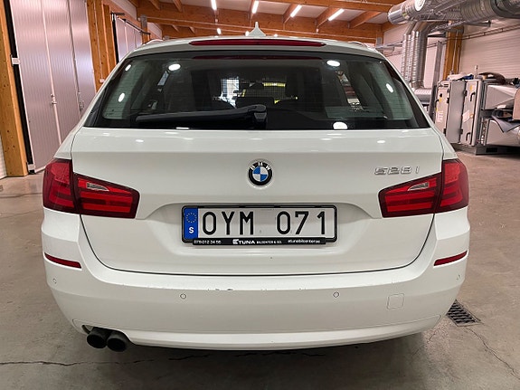 BMW 528 15 of 18