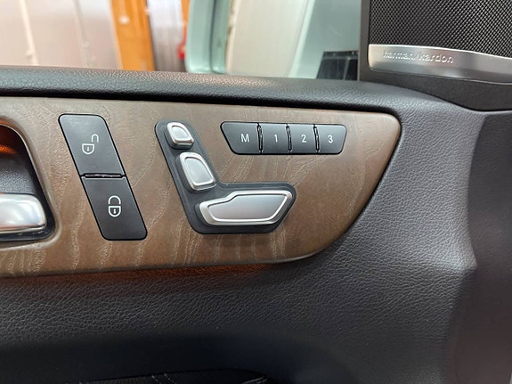 Mercedes-Benz GLS350 d 13 of 28