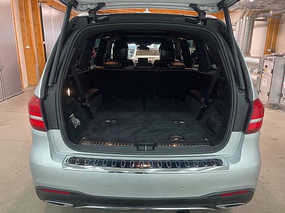 Mercedes-Benz GLS350 d 8 of 28