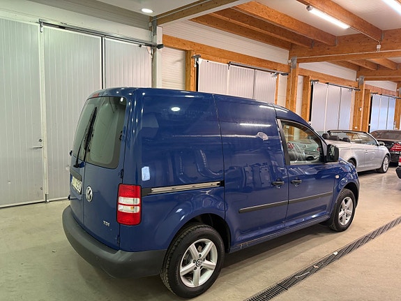 Volkswagen Caddy 10 of 15