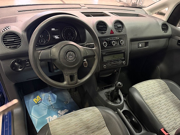 Volkswagen Caddy 8 of 15