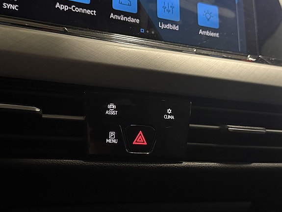 Volkswagen Golf VIII 12 of 12