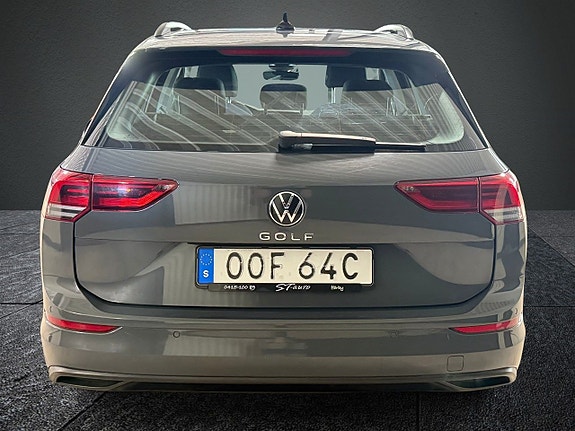 Volkswagen Golf VIII 4 of 12