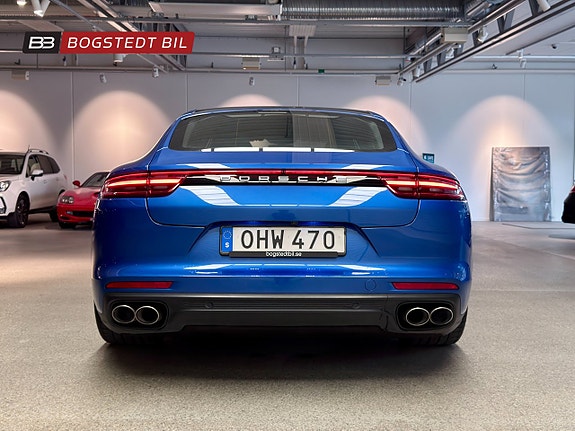 Porsche Panamera 4S 7 of 30