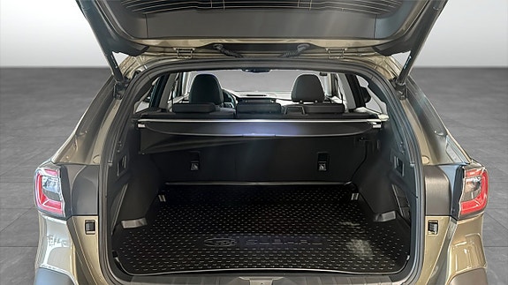 Subaru Outback 10 of 12