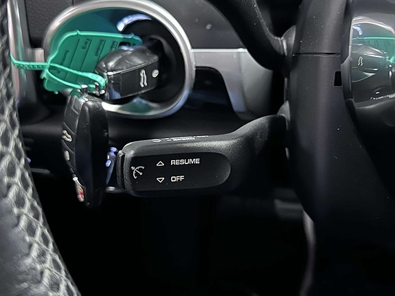Porsche Cayenne S 25 of 28