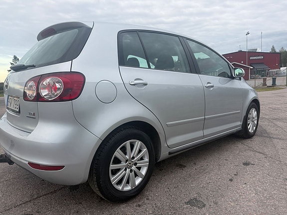 Volkswagen Golf Plus 11 of 27