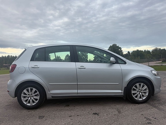 Volkswagen Golf Plus 12 of 27