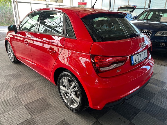 Audi A1 3 of 5