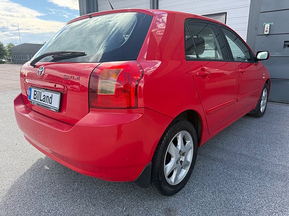 Toyota Corolla 6 of 8