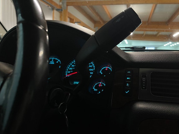 Chevrolet Tahoe 23 of 30