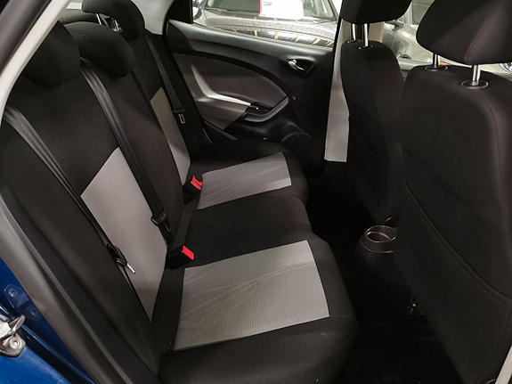 Seat Ibiza 12 of 17