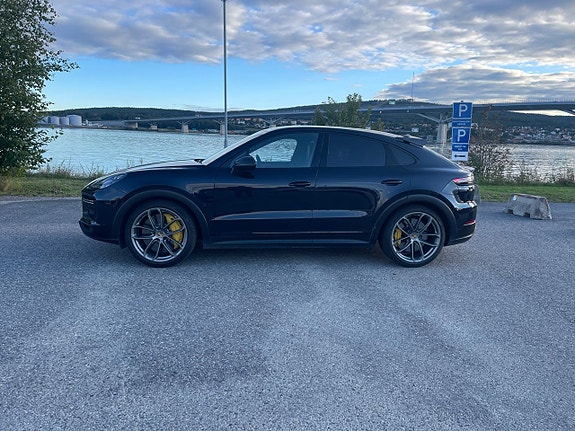 Porsche Cayenne Turbo GT