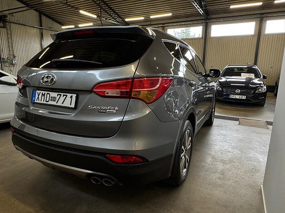 Hyundai Santa Fe 6 of 17