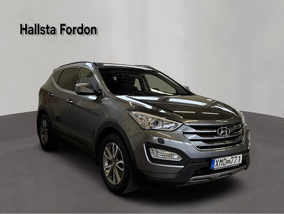 Hyundai Santa Fe 3 of 17