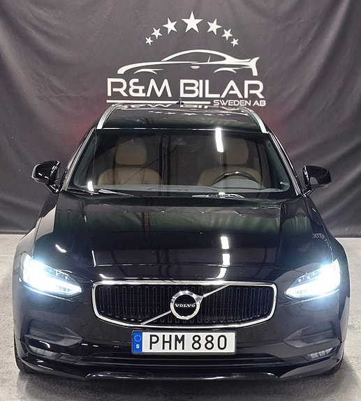 Volvo V90 2 of 5