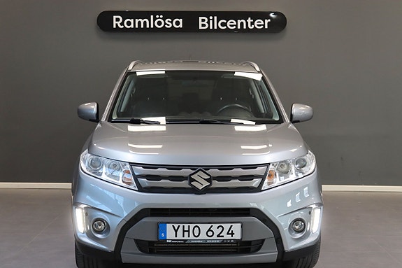 Suzuki Vitara 4 of 26