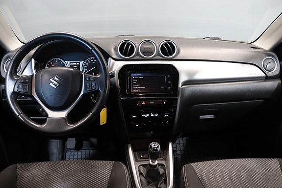 Suzuki Vitara 23 of 26