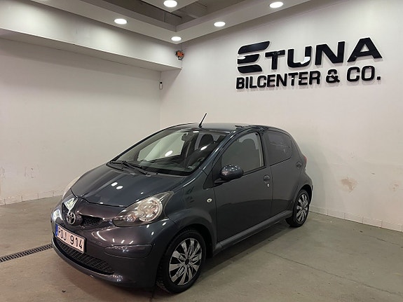 Toyota Aygo 4 of 16