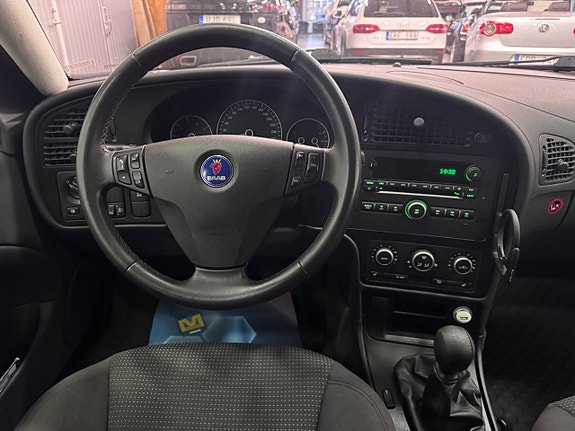 Saab 9-5 9 of 15