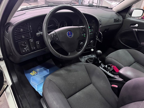 Saab 9-5 6 of 15