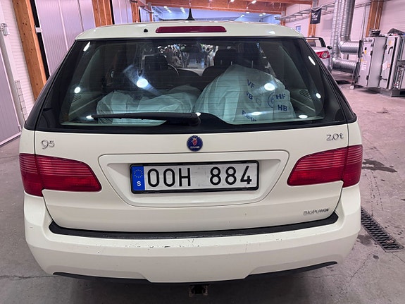 Saab 9-5 13 of 15
