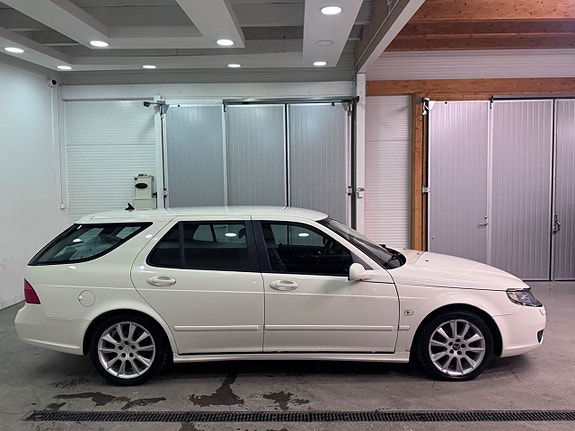 Saab 9-5 15 of 15
