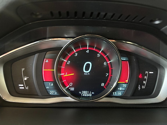 Volvo V60 10 of 19