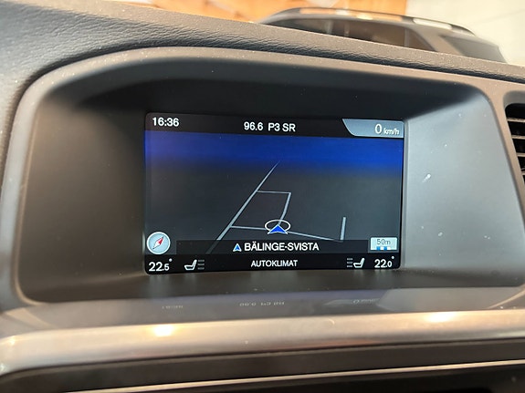 Volvo V60 15 of 19