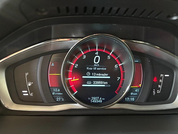 Volvo V60 11 of 19