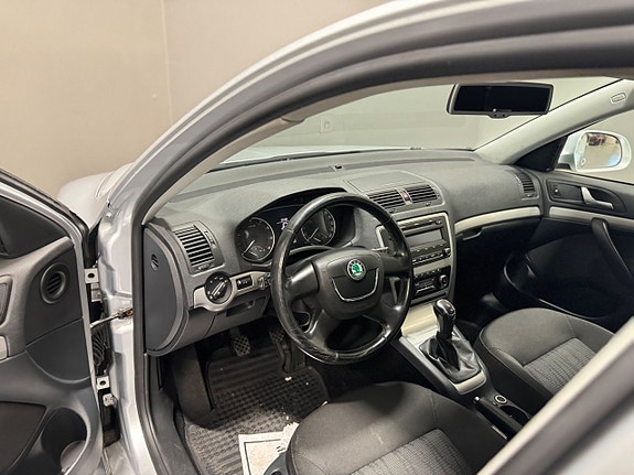 Skoda Octavia 7 of 9