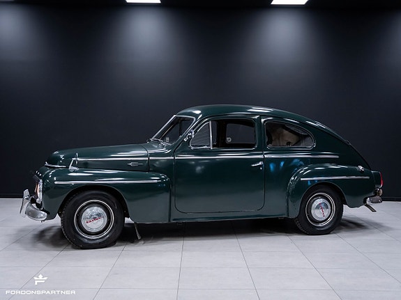 Volvo PV 2 of 5