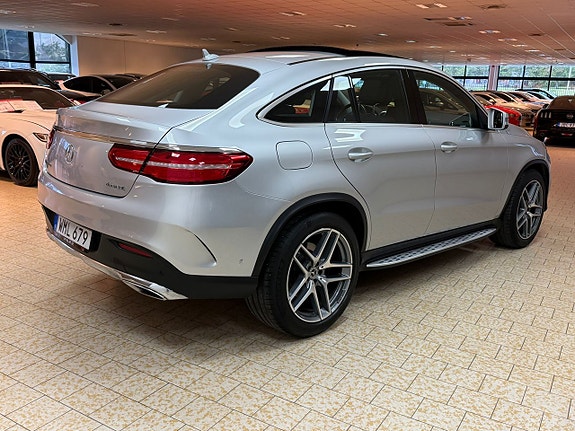 Mercedes-Benz GLE400 6 of 27