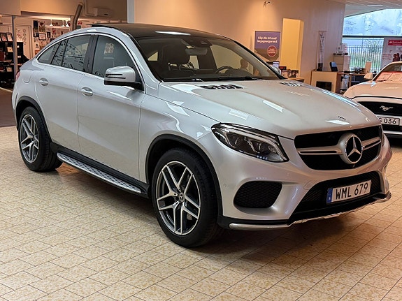 Mercedes-Benz GLE400 8 of 27
