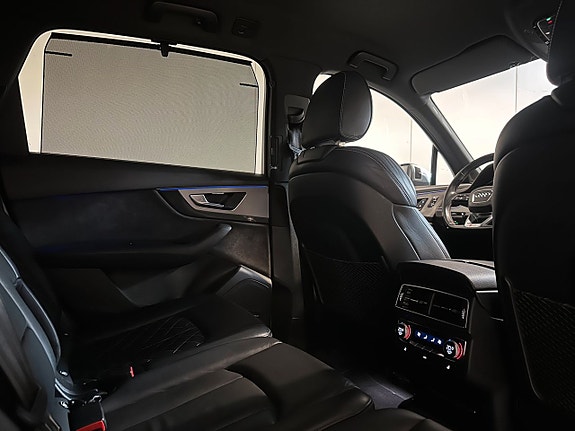 Audi SQ7 26 of 29