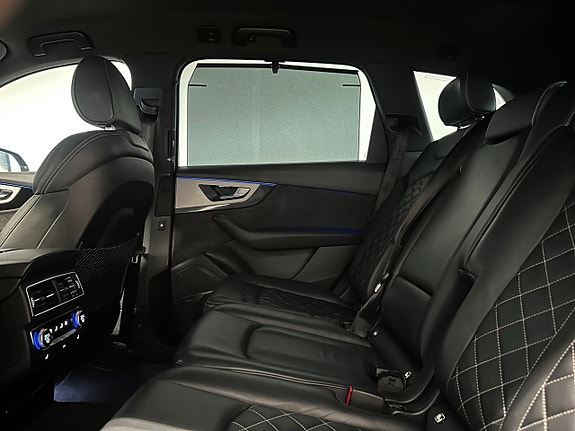 Audi SQ7 17 of 29