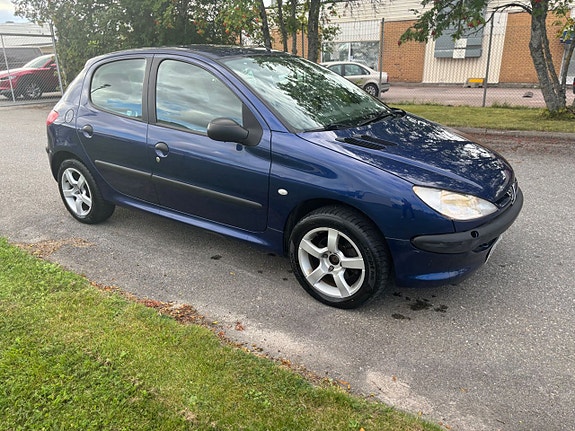 Peugeot 206 6 of 16