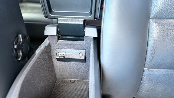 Volvo V70 22 of 30
