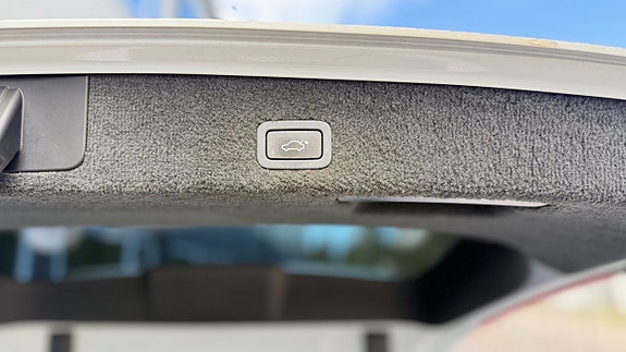 Volvo V70 26 of 30