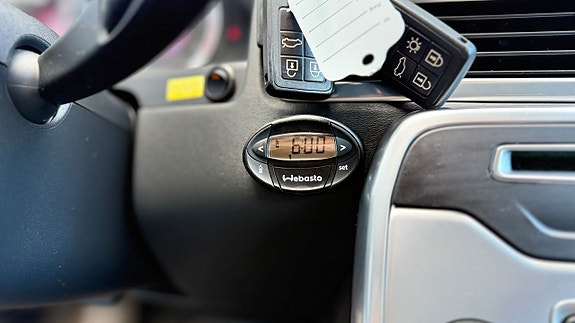 Volvo V70 25 of 30
