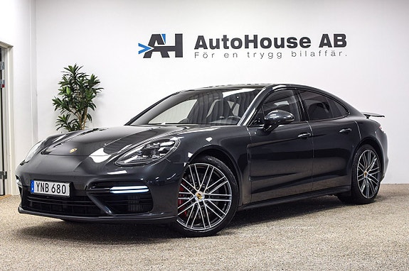 Porsche Panamera Turbo