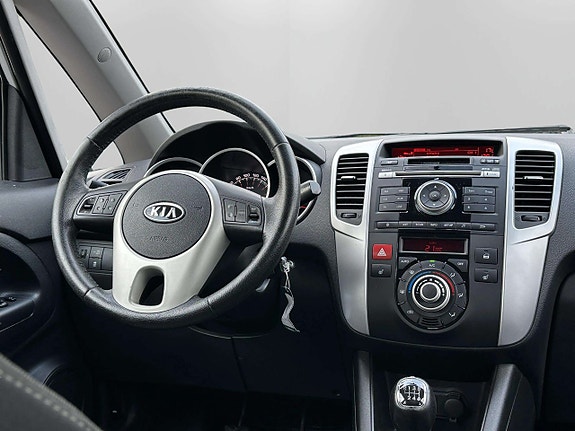 Kia Venga 13 of 21