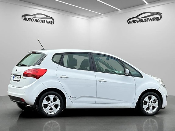 Kia Venga 9 of 21