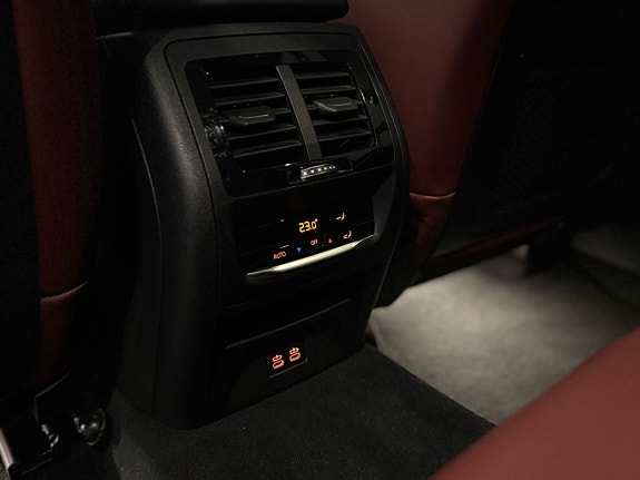 BMW X4 27 of 27