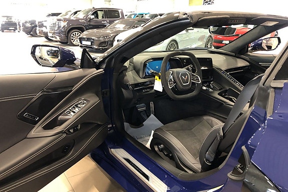 Chevrolet Corvette 14 of 25