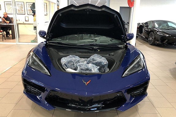 Chevrolet Corvette 23 of 25