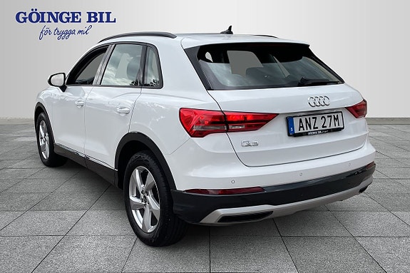 Audi Q3 6 of 18