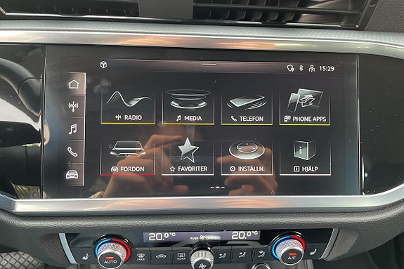 Audi Q3 13 of 18