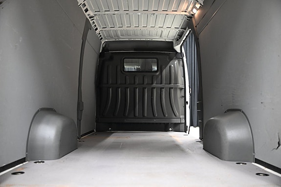 Peugeot Boxer 9 of 27
